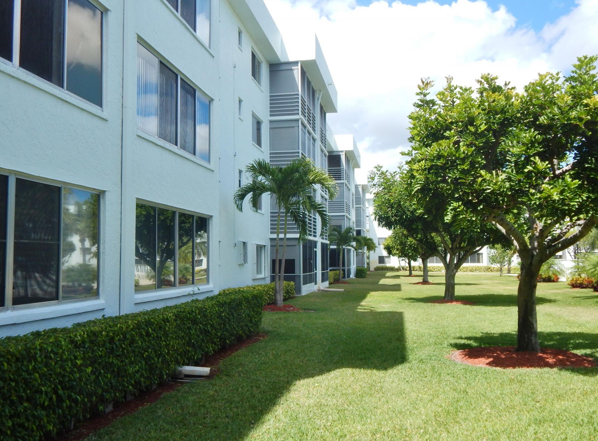 6698 N 10th Ave N, Unit 215, Lake Worth, FL 33467 Photo
