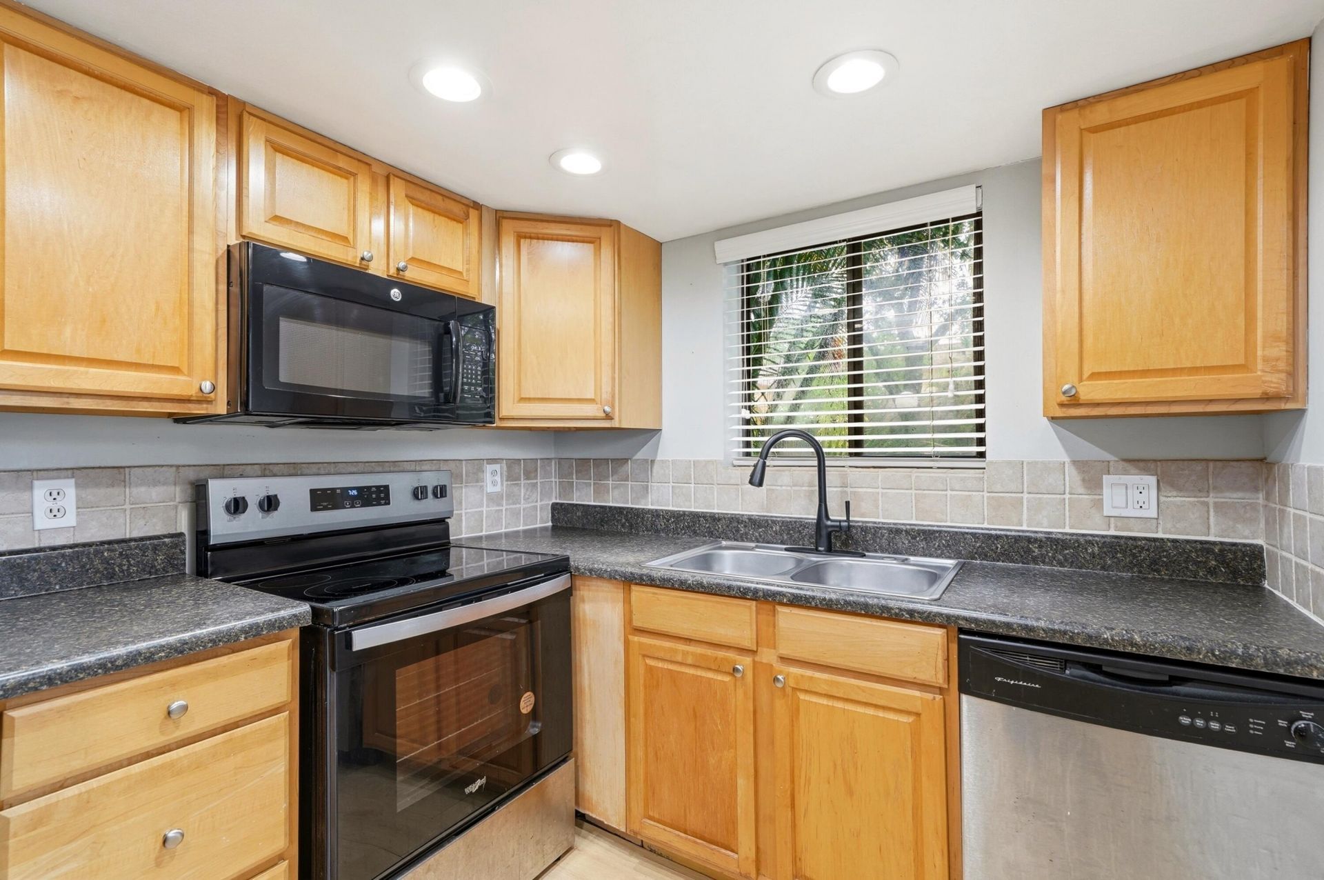 1145 S Flagler Avenue, Unit 501, Pompano Beach, FL 33060 Photo