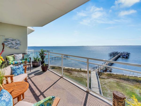 8747 Navarre Pkwy, Unit 404, Navarre, FL 32566