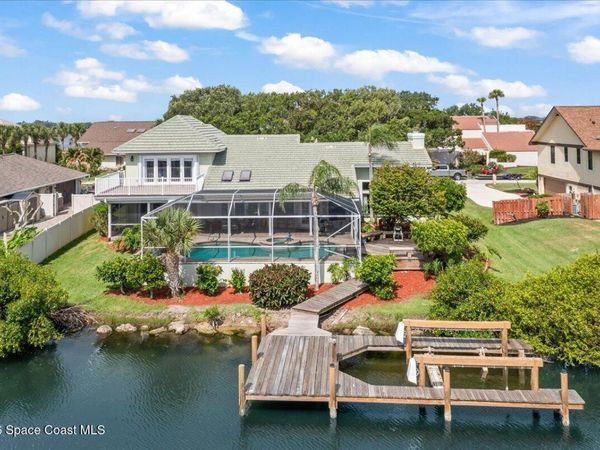 667 Loggerhead Island Drive , Satellite Beach, FL 32937