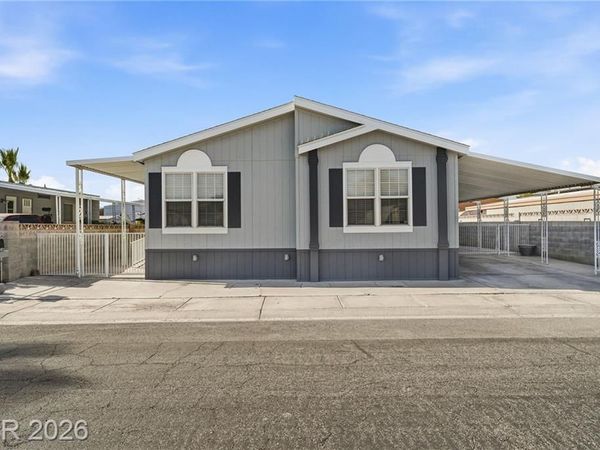 3415 Jewel Cave Drive , Las Vegas, NV 89122