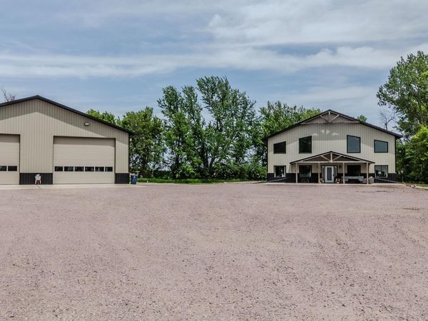 615 2nd Street , Ocheyedan, IA 51354