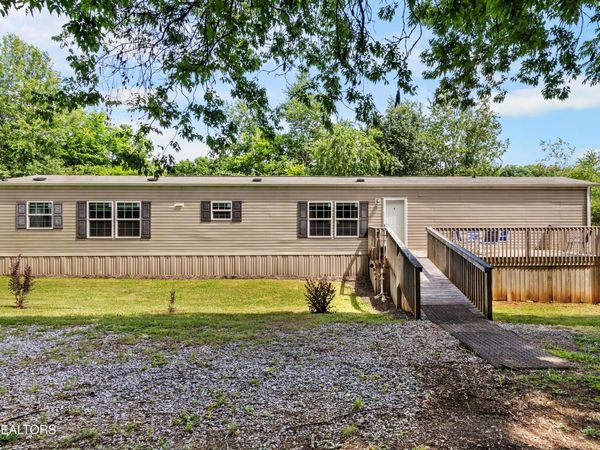 8654 Thorn Grove Pike, Knoxville, TN 37914