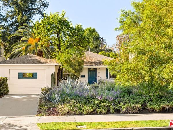 22051 Celes Street , Woodland Hills, CA 91364