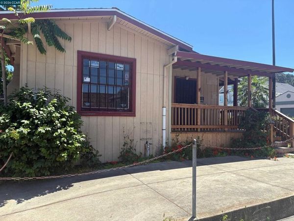 516 Ward St , Martinez, CA 94553