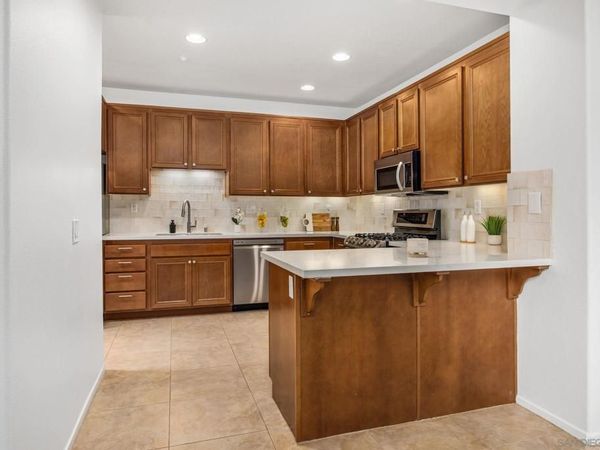 16913 Laurel Hill Ln , Unit 133, San Diego, CA 92127