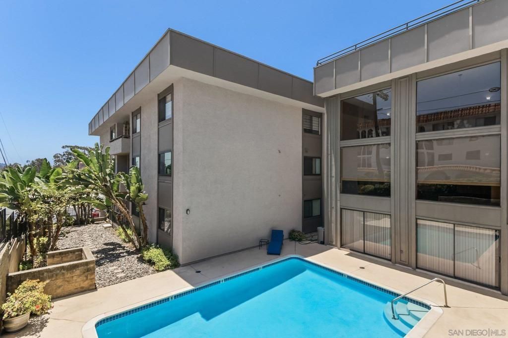 3940 Dove , Unit 204, San Diego, CA 92103 Main Photo
