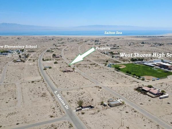2427 Shore Life Avenue , Thermal, CA 92274