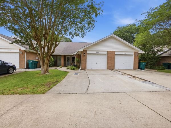 866 Dunwoody Place, Fort Walton Beach, FL 32547
