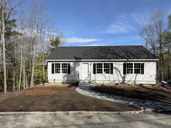 12 Winsor Way, New Durham, NH 03855
