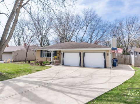 Main Photo