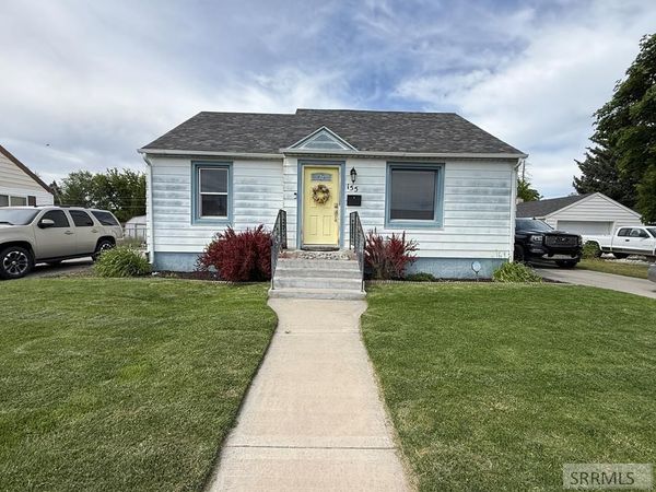 155 Wadsworth Drive, IDAHO FALLS, ID 83402