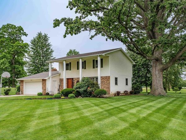 12134 Beavans Road, Fort Wayne, IN 46819