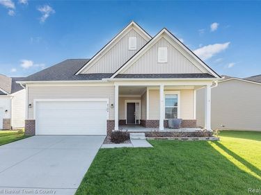 8126 Carston Lane , Green Oak Twp, MI 48116