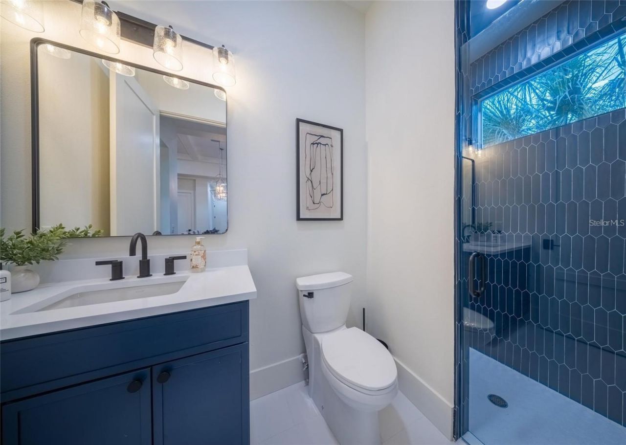 2420 Floyd Street, Sarasota, FL 34239 Photo