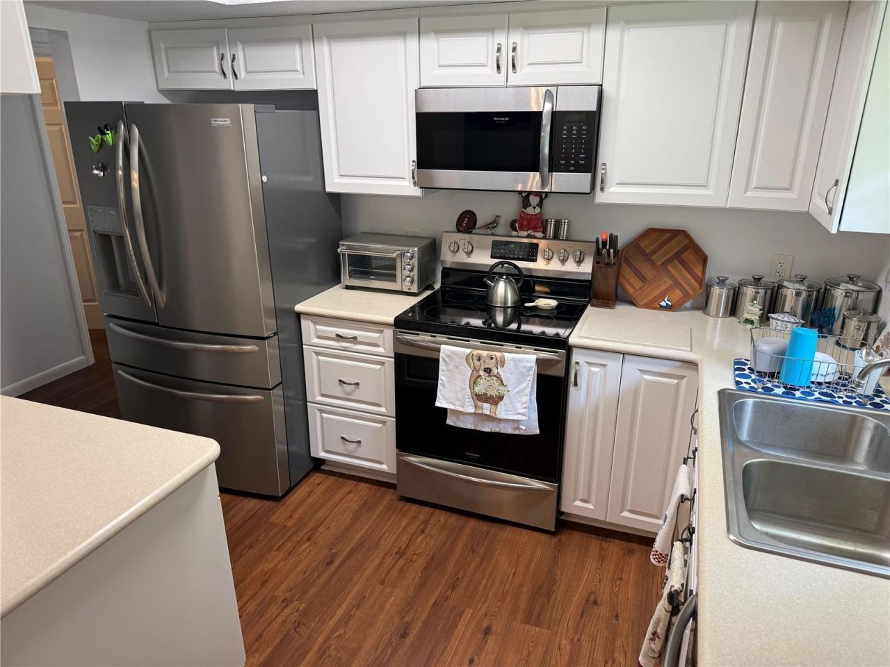 1141 County Road 457 , Lake Panasoffkee, FL 33538 Photo