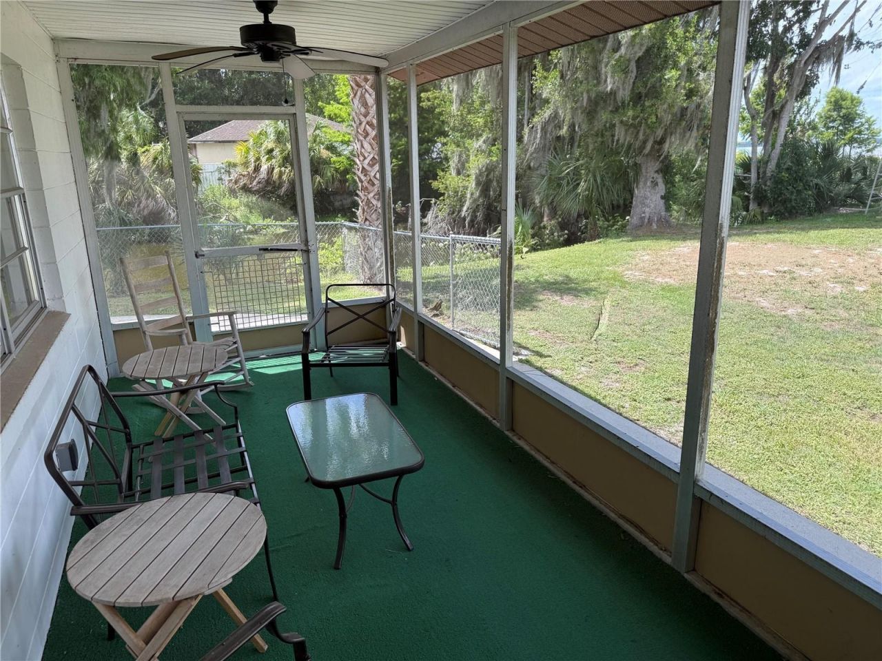 1141 County Road 457 , Lake Panasoffkee, FL 33538 Photo