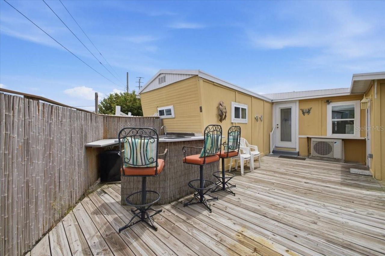 6621 Kansas Street, Bradenton, FL 34207 Photo
