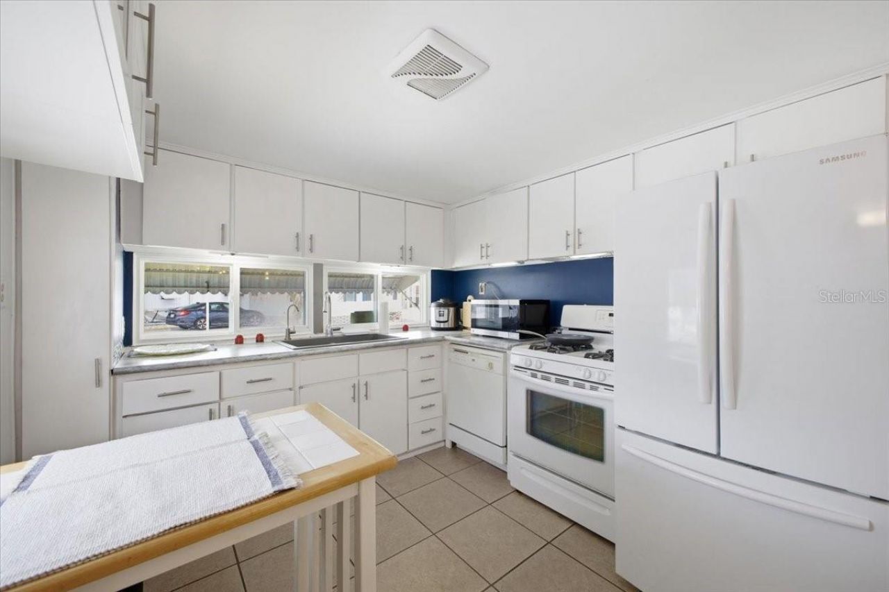 6621 Kansas Street, Bradenton, FL 34207 Photo