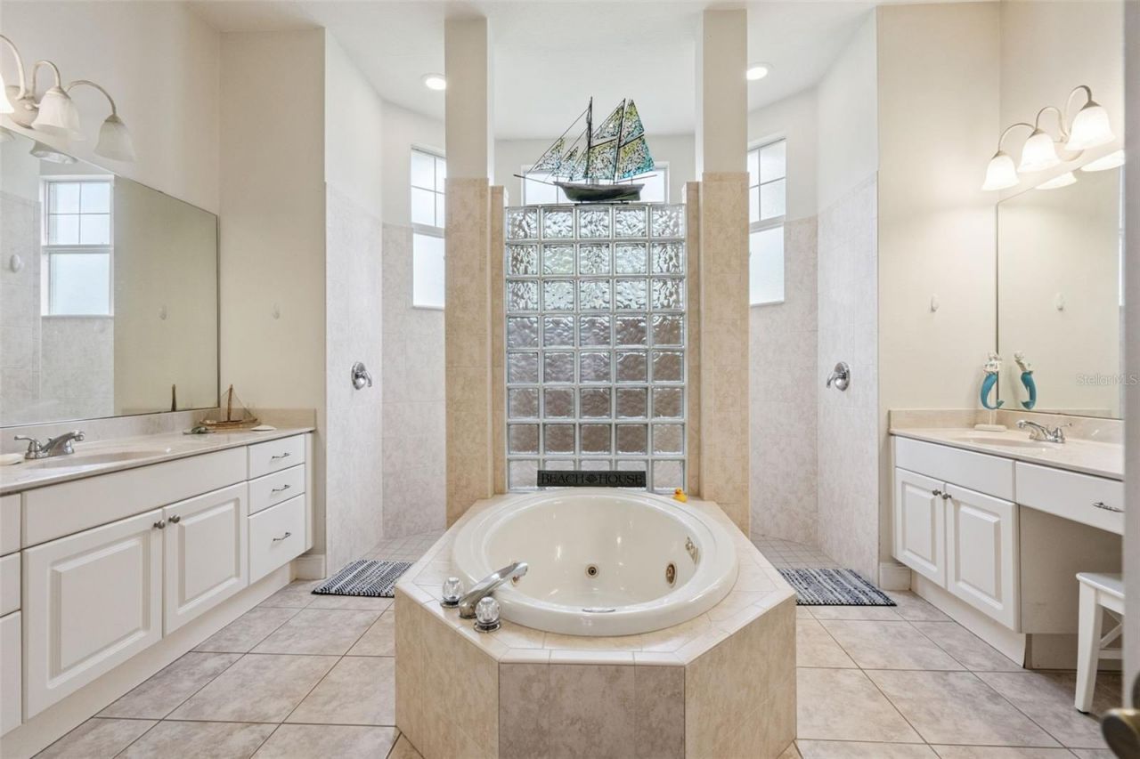 135 Hickory Stick Court, Debary, FL 32713 Photo