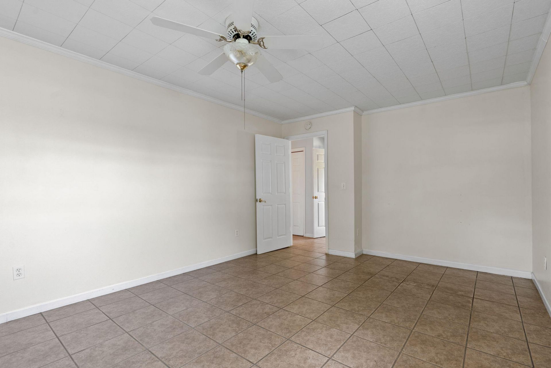 1813 Fishing Island Road Photo 21