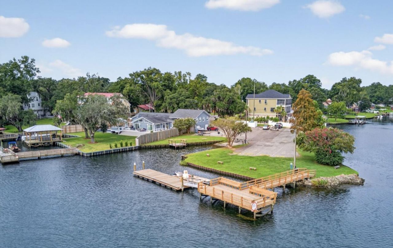 1813 Fishing Island Road Photo 37
