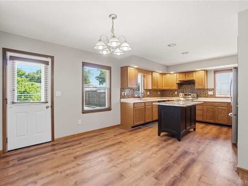 245 Fitchland Drive, Fairborn, OH 45324 Photo 17