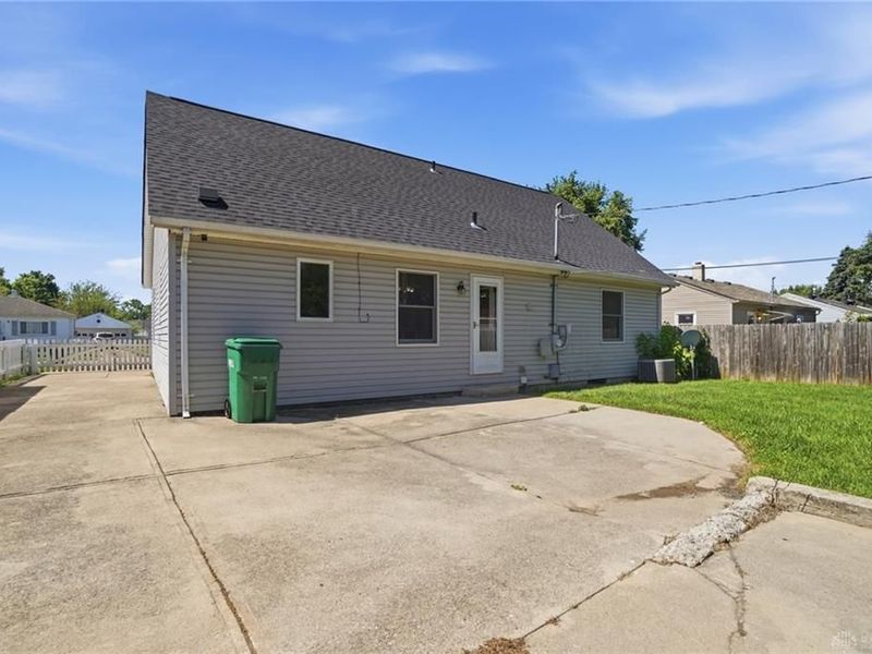 245 Fitchland Drive, Fairborn, OH 45324 Photo 58