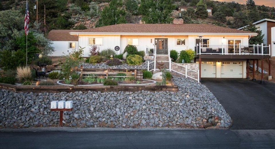14740 Rim Rock Drive, Reno, NV 89521 Photo