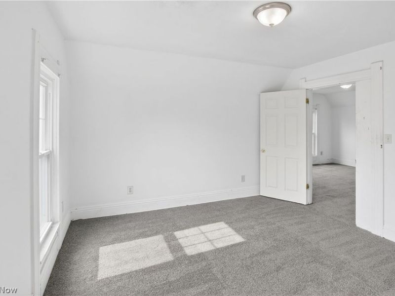 2010 Forestdale Avenue, Cleveland, OH 44109 Photo 24