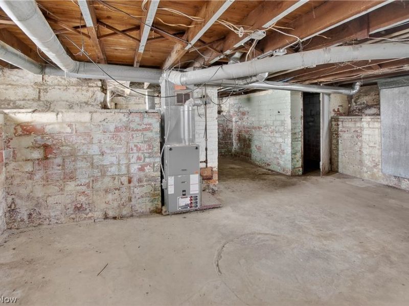 2010 Forestdale Avenue, Cleveland, OH 44109 Photo 34