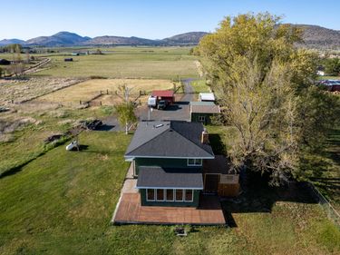 8270 Hill Road, Klamath Falls, OR 97603