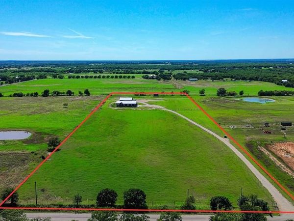 1560 Lacy Drive, Lipan, TX 76462
