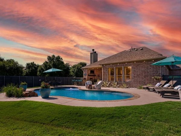 800 Dusty Trail, Little Elm, TX 76227