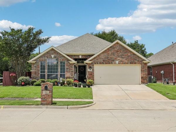 3901 Glenwyck Drive, North Richland Hills, TX 76180