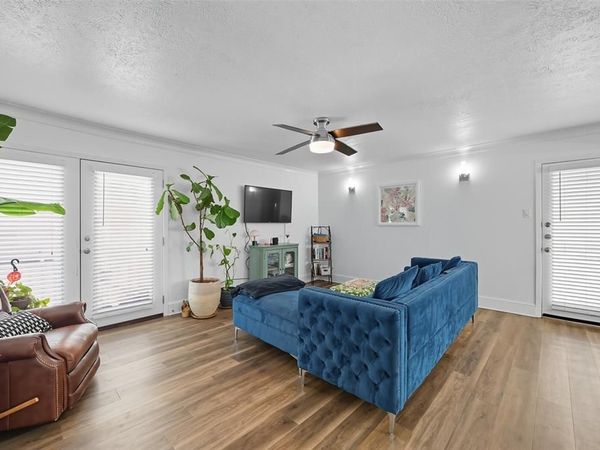 5927 E University Boulevard, Unit 221, Dallas, TX 75206