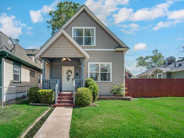 808 Lillian Street, Hobart, IN 46342