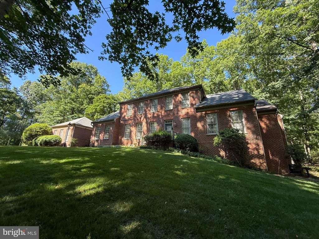 13517 5th Corps Lane , Fredericksburg, VA 22407 Main Photo