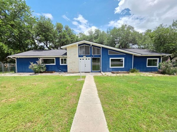 3019 Lakeview, Canyon Lake, TX 78133