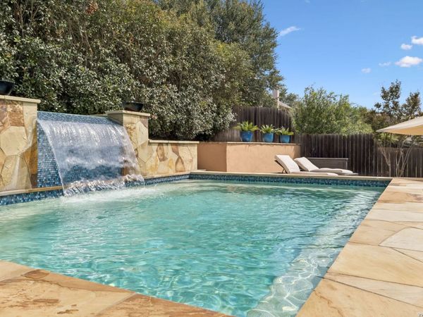 571 CALM SPGS, San Antonio, TX 78260