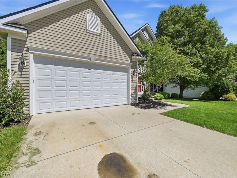 4709 Quincy Drive, Akron, OH 44321 Photo 3