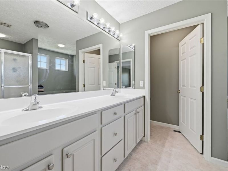 4709 Quincy Drive, Akron, OH 44321 Photo 34