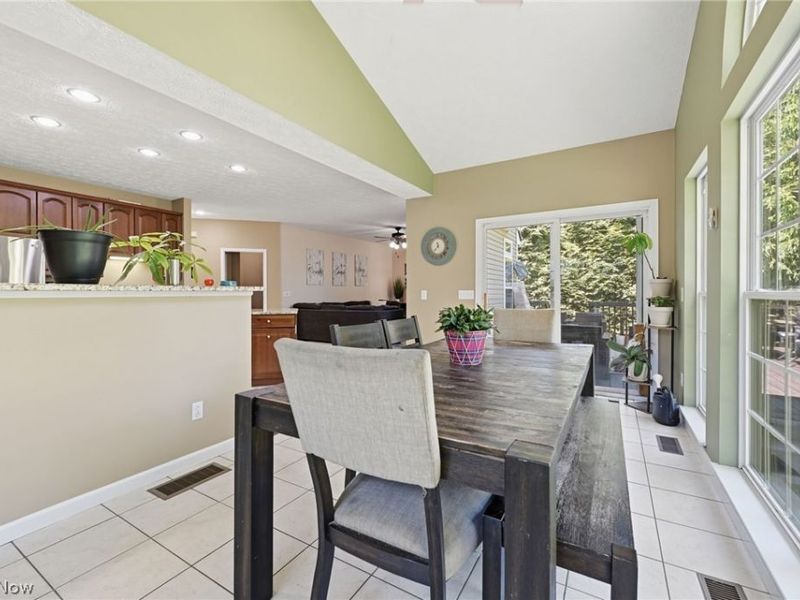 4709 Quincy Drive, Akron, OH 44321 Photo 5