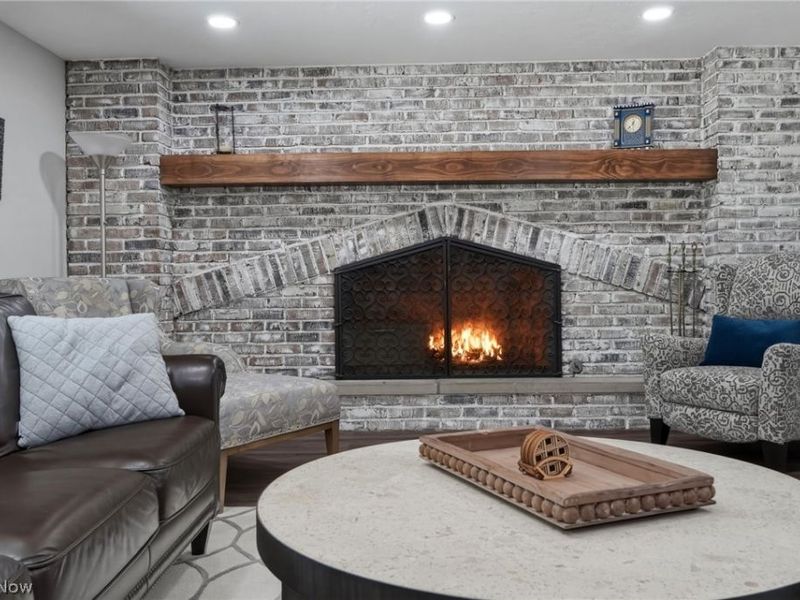 1633 Windsor Drive, Mayfield Heights, OH 44124 Photo 18