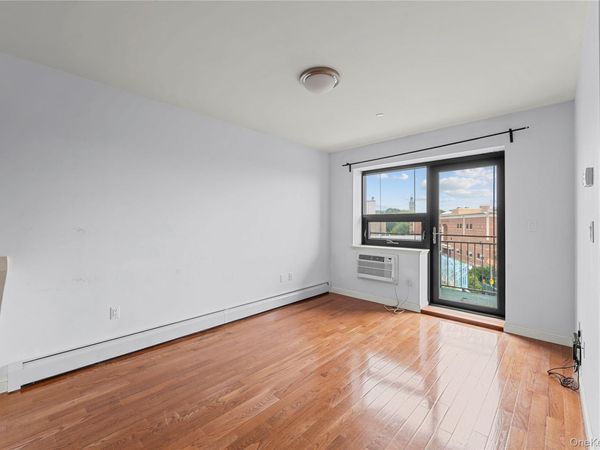 456 W 167th Street, Unit 6G, New York (Manhattan), NY 10032