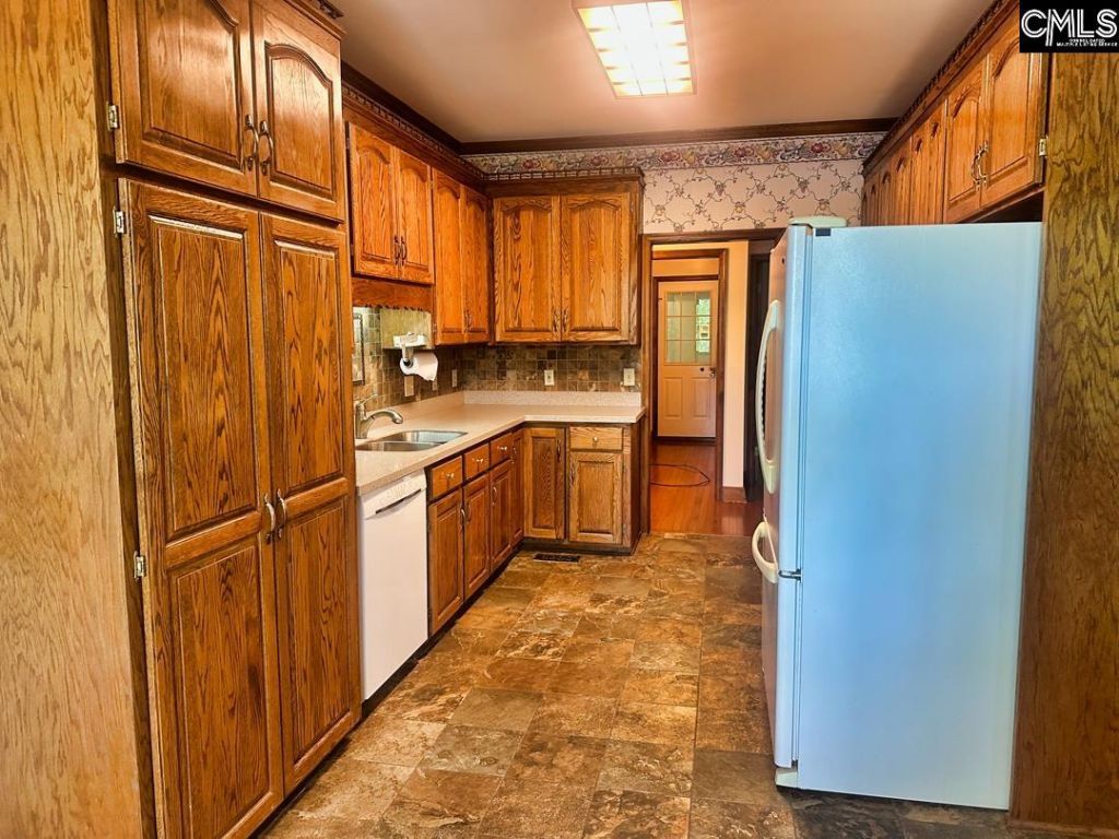 308 N Chelsea Road  Photo 26