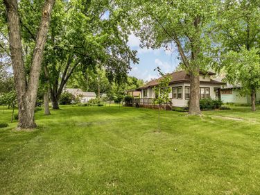 213 34th Avenue N, Saint Cloud, MN 56303