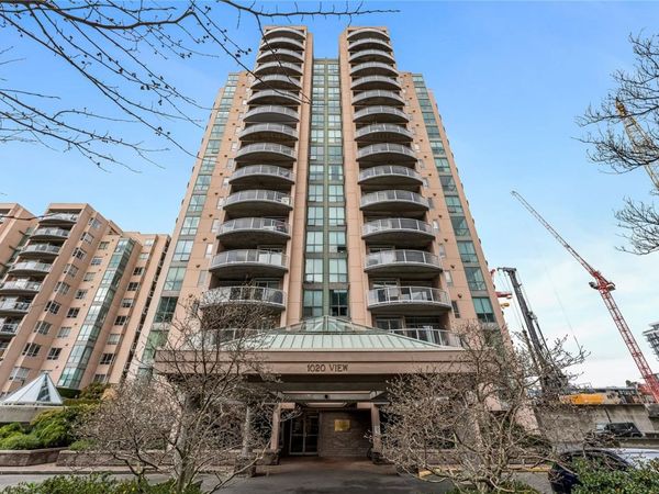 1020 View St , Unit #1004, Victoria, BC V8V 4Y4