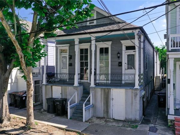 3613 IBERVILLE Street , New Orleans, LA 70119