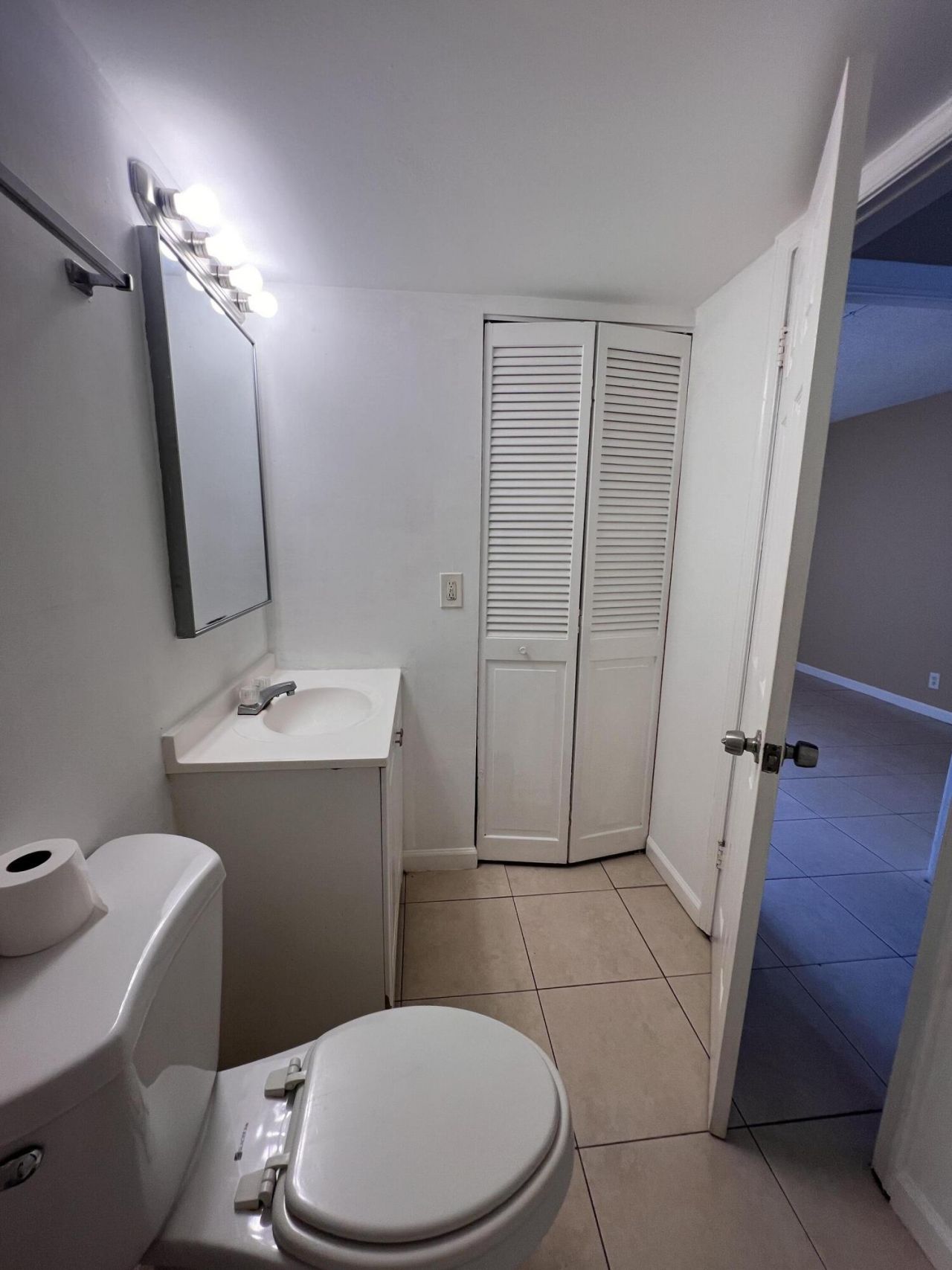 1500 N Congress Avenue, Unit A207, West Palm Beach, FL 33401 Photo